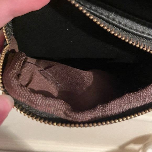 black mini bag - Picture 3 of 3